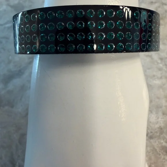 Swarovski Black Crystal Bracelet - Picture 3 of 6